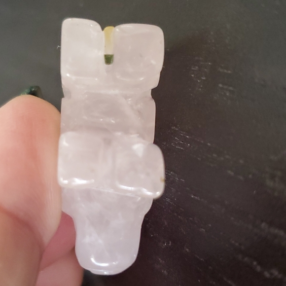 Rose Quartz Rhinoceros 🦏 - Picture 4 of 5